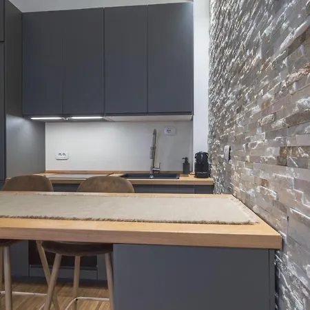 Apartamento Easylife - Elegante E Moderno In Zona Garibaldi *